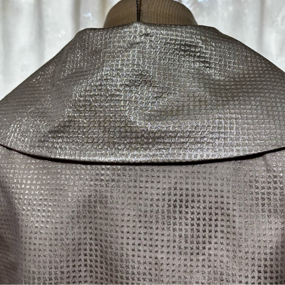anilee Cropped Jacket 3/4 Sleeves & button front. Silver metallic lamay Size S - Picture 4 of 12